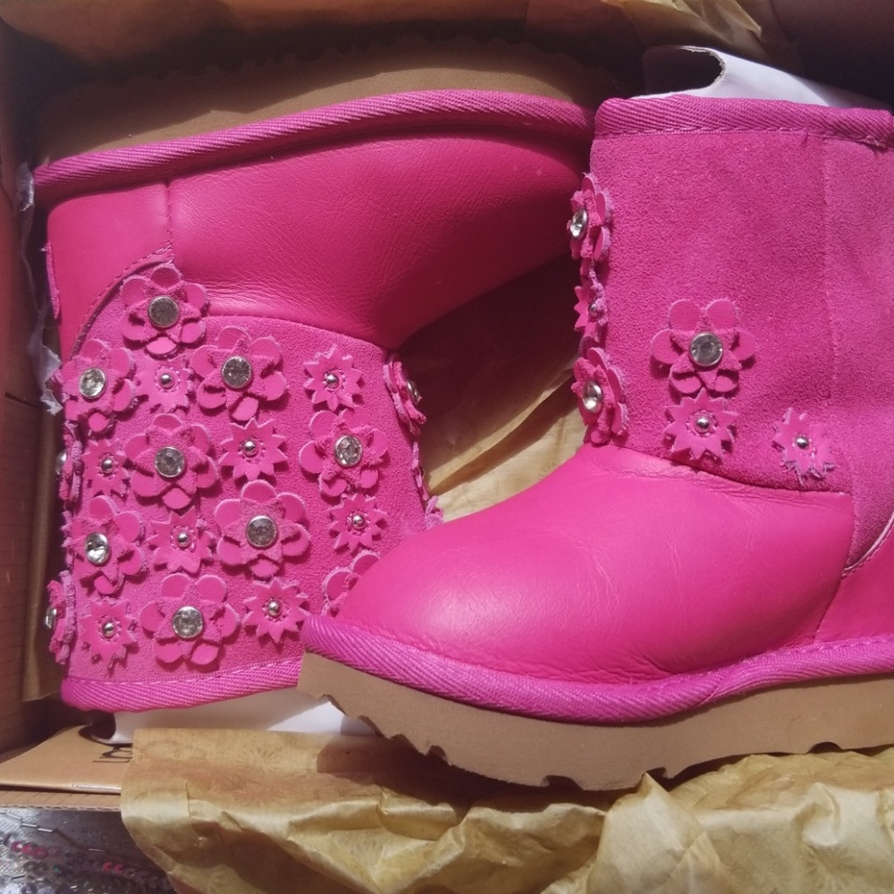Ugh Toddler Boots